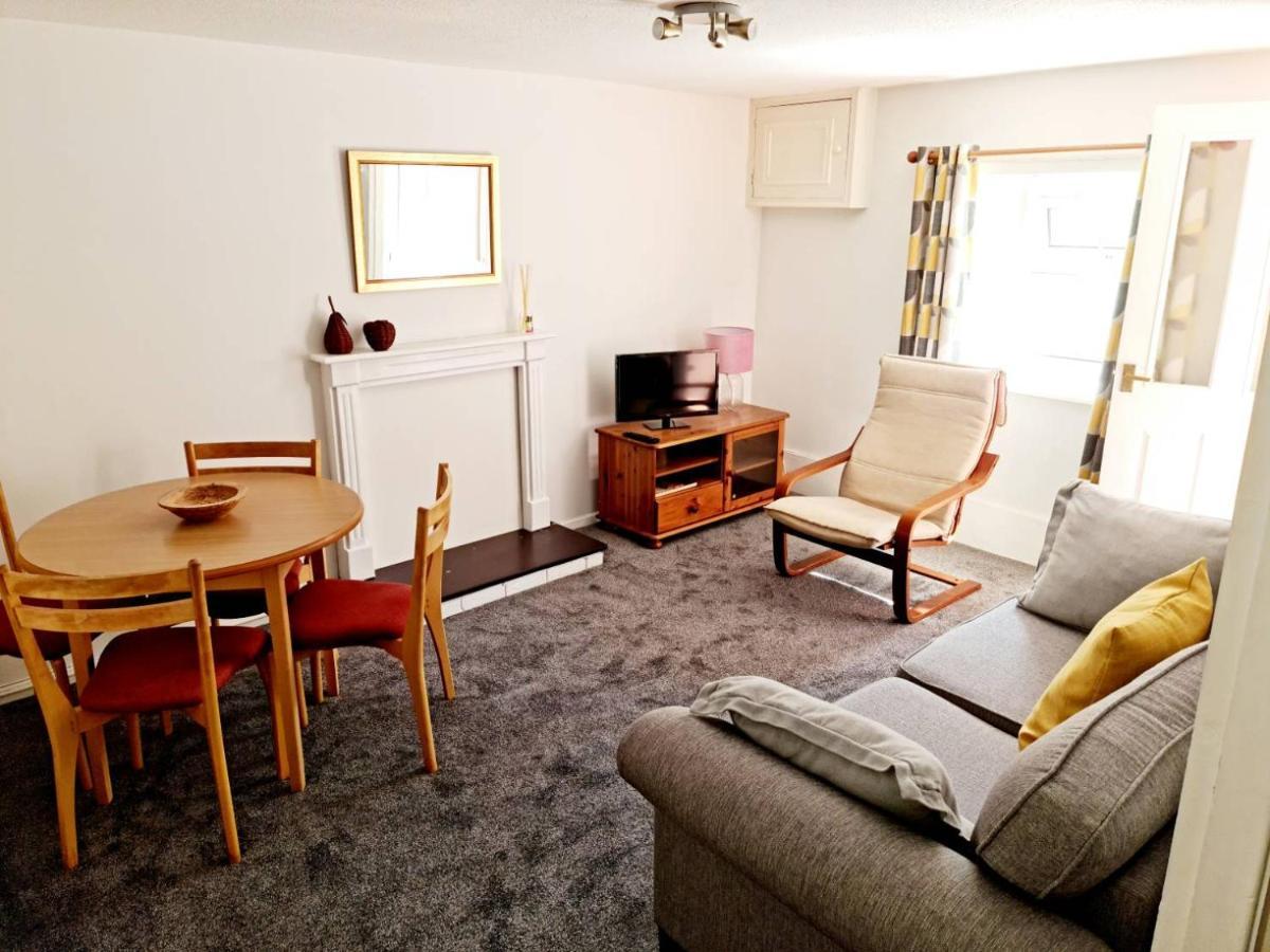 Cosy Little Cottage In Deiniolen Near Llanberis 카나번 외부 사진